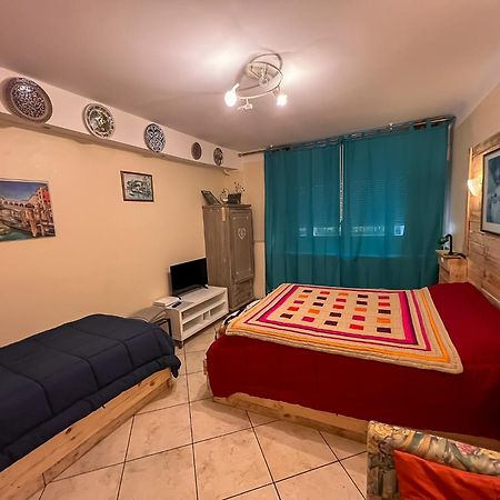 En Chandellerue 8 Metz Centre Gare Et Ville Екстер'єр фото